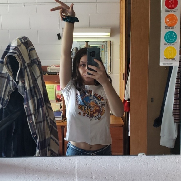 Unique Van Halen tee - Picture 6 of 6